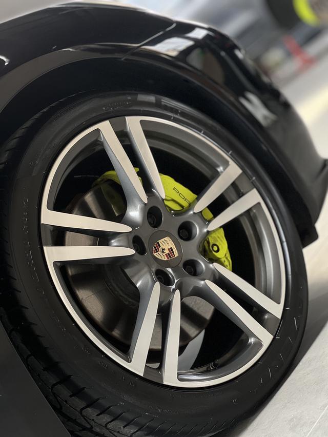 Porsche Panamera 3.0 Hybird 9