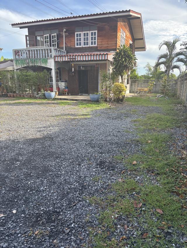 บ้านเก่า + ที่ดินทำเลดี ราคาหลักล้านบ้านอาจไม่ใหม่ แต่ที่ดินหายาก 7