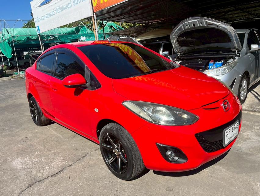 Mazda 2 2012 ออโต้ สีแดง รูปที่ 2