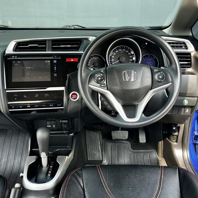 HONDA JAZZ, 1.5 i-VTEC SV ปี 2016 โทร. 0922639576 เอ๋ รูปที่ 11