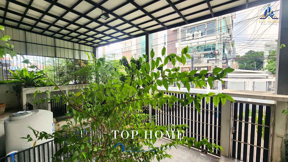 ขายด่วน ทาวน์โฮม 3 ชั้นขนาดใหญ่ ลาดพร้าว 101 ซอย 5 3