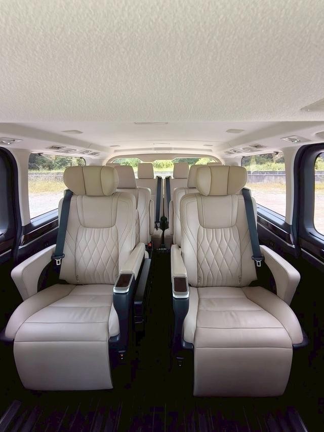 รหัสรถ PAT4907 Toyota Majesty 2.8 Grande ปี 2020 สีดำ 11