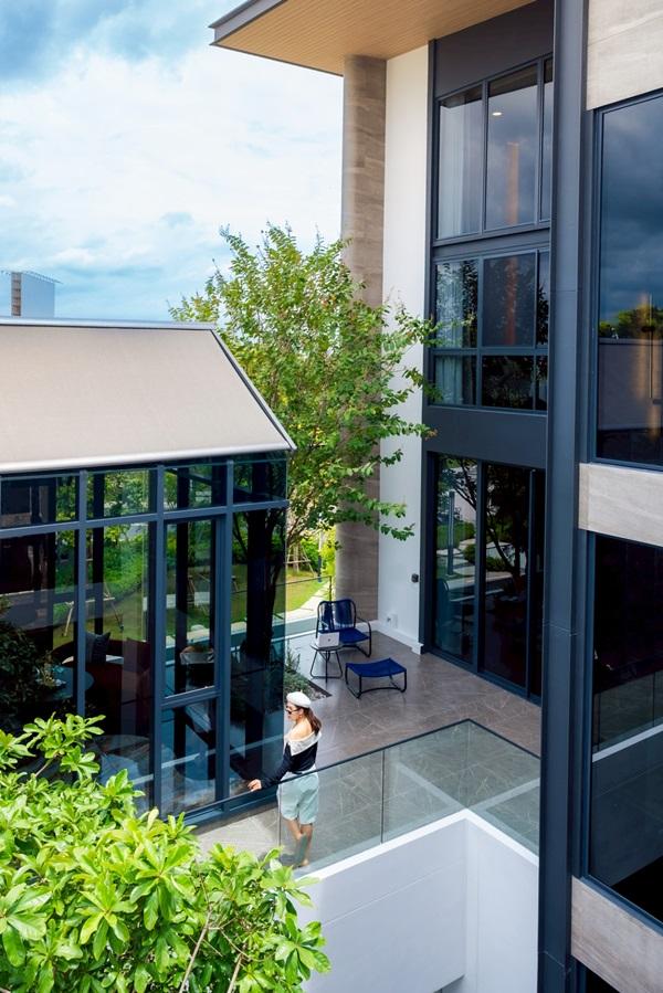 ขาย VIVE Krungthep Kreetha บ้านเดี่ยว 3 ชั้น พร้อมลิฟต์ส่วนตัว 4 ห้องนอน 6 ห้องน้ำ ราคาพิเศษ โทร 0818119186 16