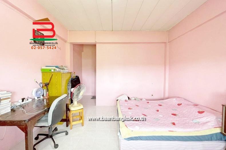 อาคารพาณิชย์ 4 ชั้น (2คูหาติดกัน) หมู่บ้าน ศุภาลัยบุรี รังสิตคลอง4 เนื้อที่ 44.2 ตรว. ถนนรังสิต-นครนายก ต.คลองสี่ อ.คลองหลวง จ.ปทุมธานี 9