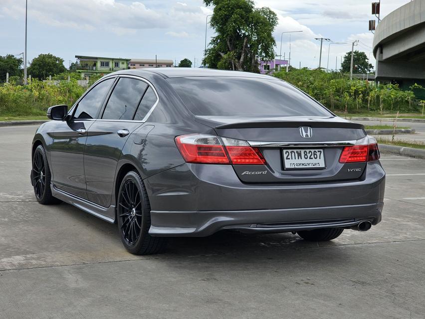 HONDA ACCORD 2.0 EL NAVI ปี 2013 เทา  2