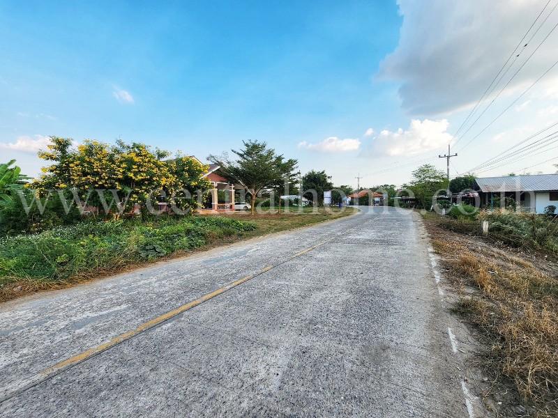 บ้านเดี่ยว พร้อมที่ดิน 10 ไร่ 83 ตารางวา บรรพตพิสัย - นครสวรรค์ 4