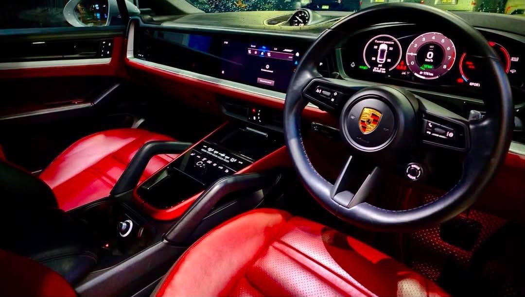 Porsche Cayenne Couoe E-Hybrid (AAS) รูปที่ 3