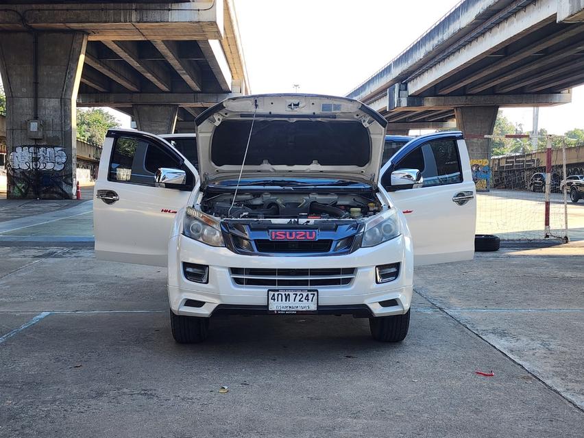 ขายรถ Isuzu D-max 2.5 Hi-Lander X-series Ddi VGS ปี 2015 สีขาว เกียร์ออโต้ 15