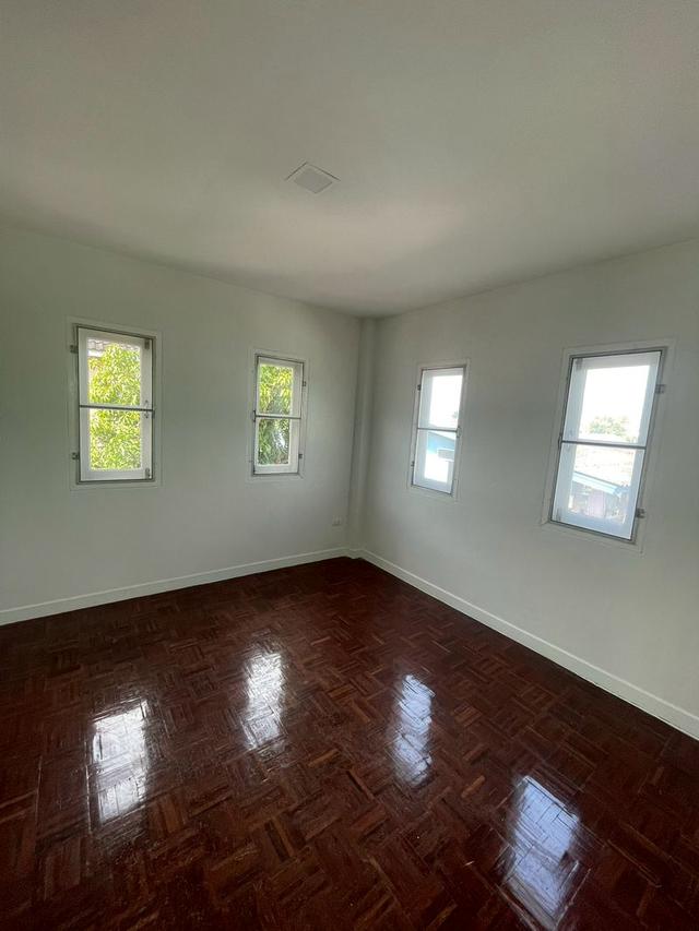 ขาย : บ้านเดี่ยว 2 ชั้น เนื้อที่ 49.9 ตรว.( ถนนเมน )  หมู่บ้านเคซี กรีนวิลล์ ถนนมิตรไมตรี 10/1 10