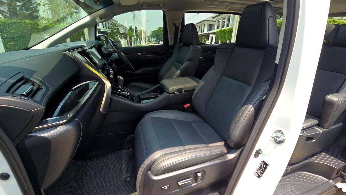รหัสรถ WB36 TOYOTA Alphard 2.5  SC Package รุ่น Top สุด ปี 22  15