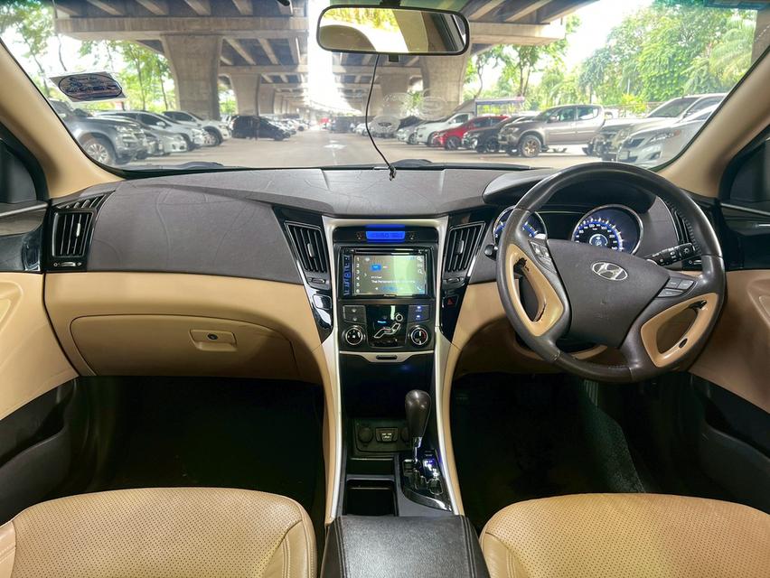 Hyundai Sonata Sport 2.0 S AT ปี 2013 10