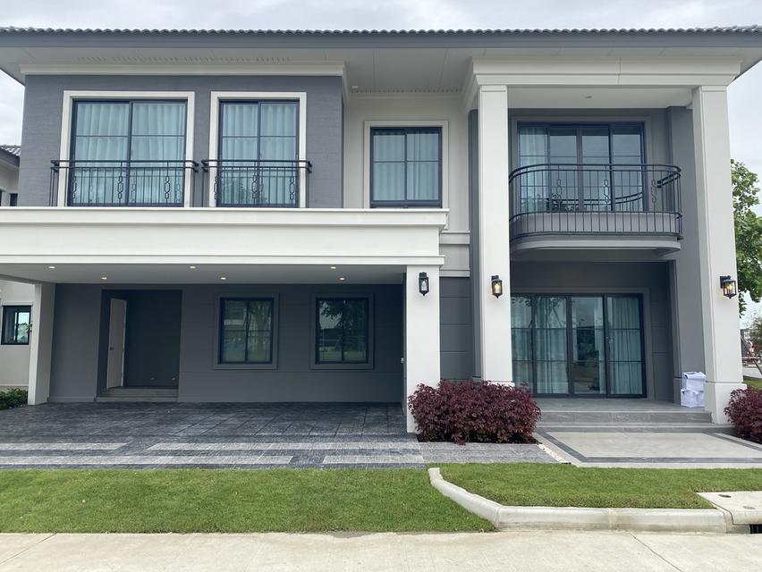 บ้านเดี่ยว 3 จอดรถ ใกล้เมกาบางนาเพียง 15 นาที 1
