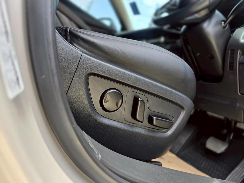 รหัสรถ CBLX6362 🌟 MAZDA CX-30 2.0C SKYACTIV (Platinum Quartz) ปี 2023 11