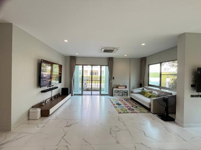 ขายบ้านเดี่ยวหลังมุม Bangkok Boulevard Signature เพชรเกษม-ปิ่นเกล้า 117 ตร.ว. ถูกกว่าตลาด เหลือ 23.9 ล้าน 1