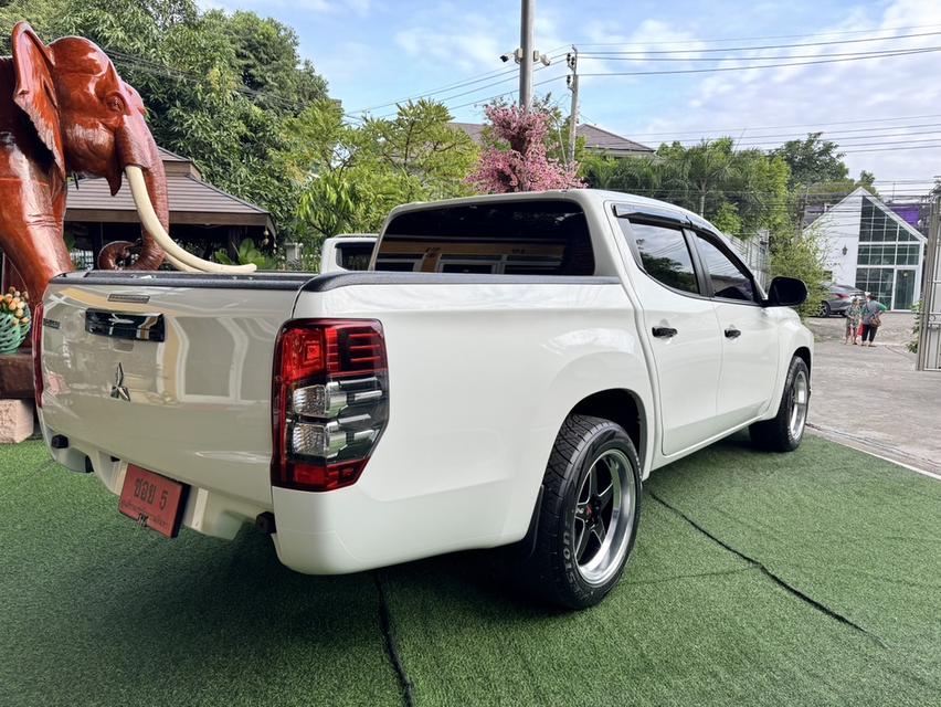 MITSU TRITON รุ่น GL เครื่อง2.5cc. เกียร์ธรรมดา ปี2023 5