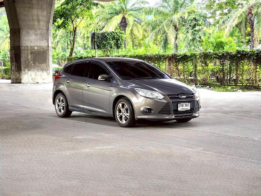 ขายรถ Ford Focus 1.6 Hatchback ปี 2013 สีน้ำตาล เกียร์ออโต้