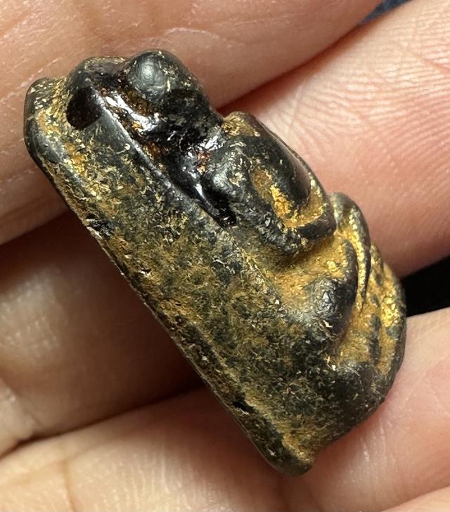 พระเพชรหลีก หลังจาร ทองเดิม