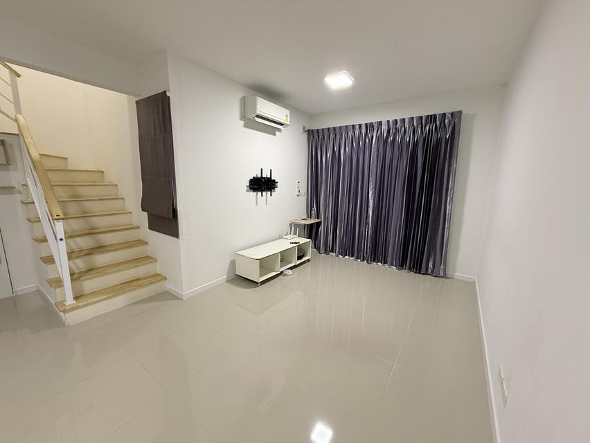 ทาวน์โฮม 7