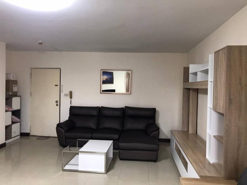 SV city for rent  Tower 8  floor 3th  75 sqms. 2 bedroom 1​ bathroom​ 1​ kitchen  Big​ balcony  river​ view Fully furnished.  Rent 15,500 baht 19