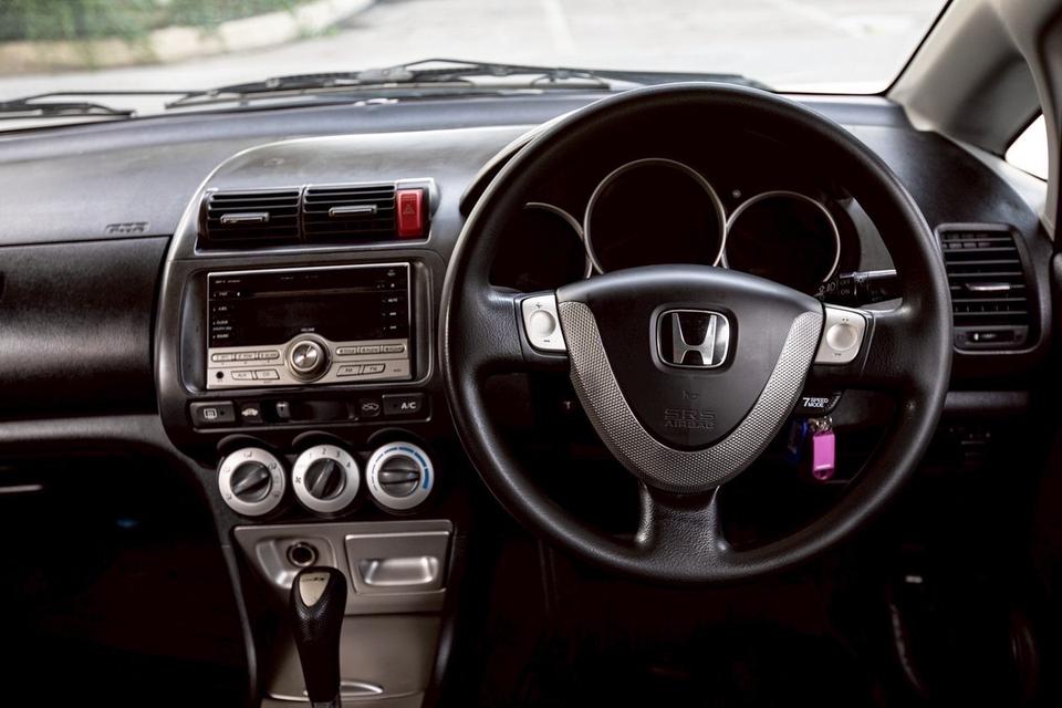 รหัสรถ GT7010 Honda #City ZX 1.5 ปี 2008 เกียร์ออโต้  สีบรอนซ์ 17