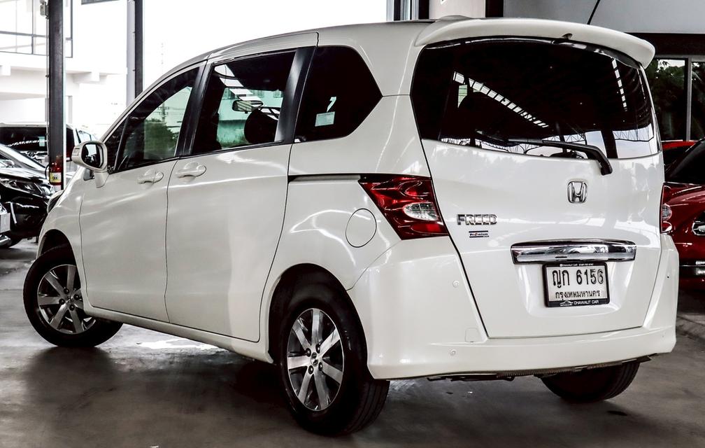 2011 HONDA FREED 1.5E 15