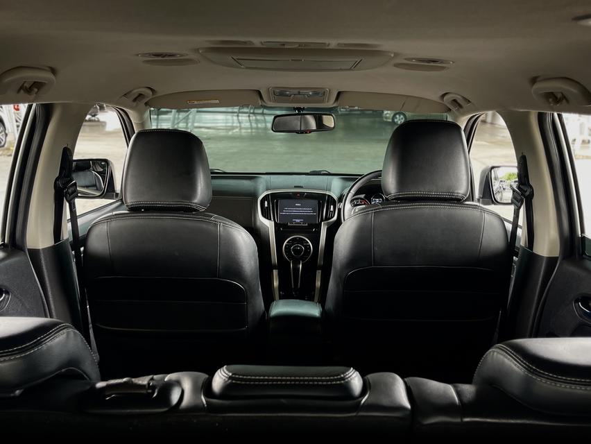 2019 ISUZU MU-X 1.9 DVD Navi 2WD สีดำ ไมล์ 139085 กม. 10