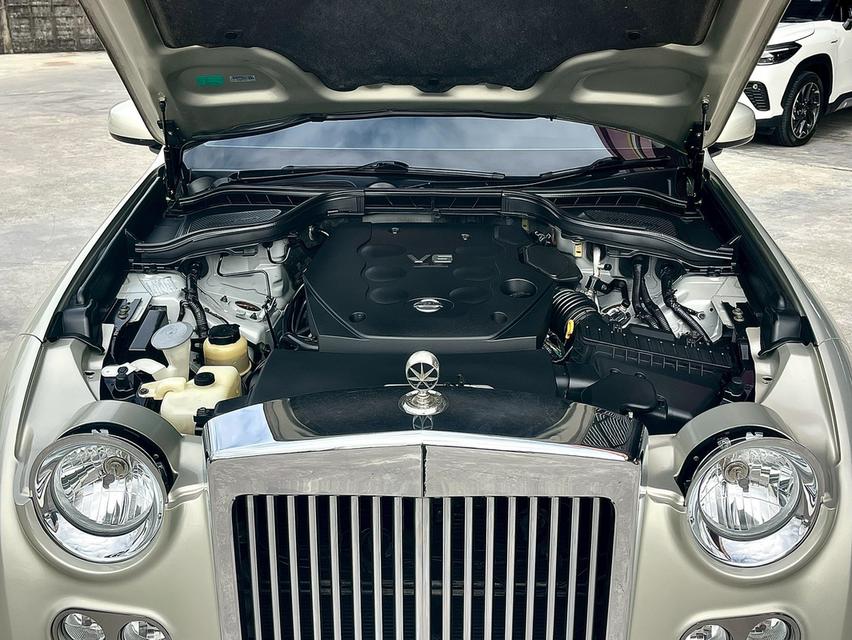 Mitsuoka Galue 2.5 ปี11 18