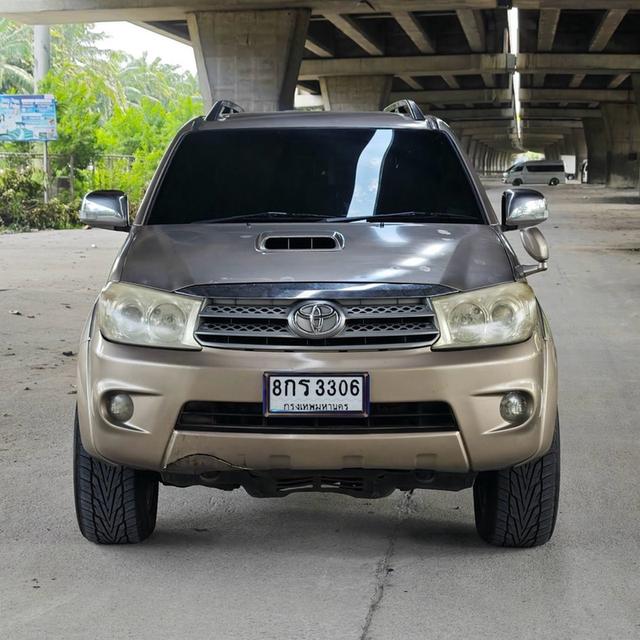 🚗 2006 Toyota Fortuner 3.0 V 4WD AT รูปย่อยที่ 2