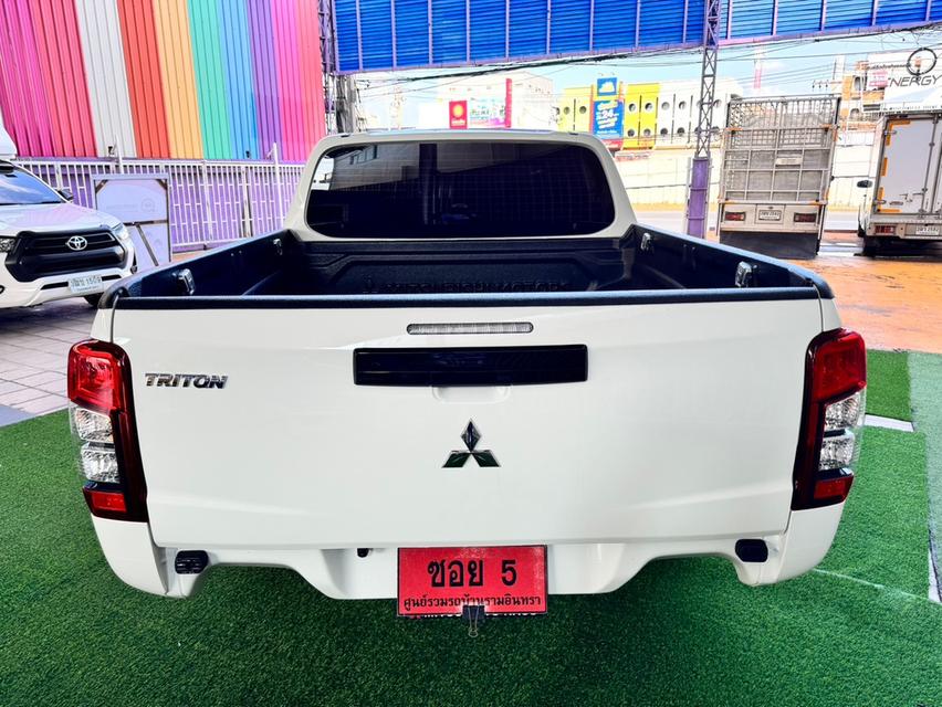 MITSUBISHI TRITON DBL 2.5 GLX MT 2024 6