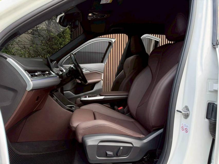 รถยนต์​มือสองพร้อมใช้ รูปที่ 11