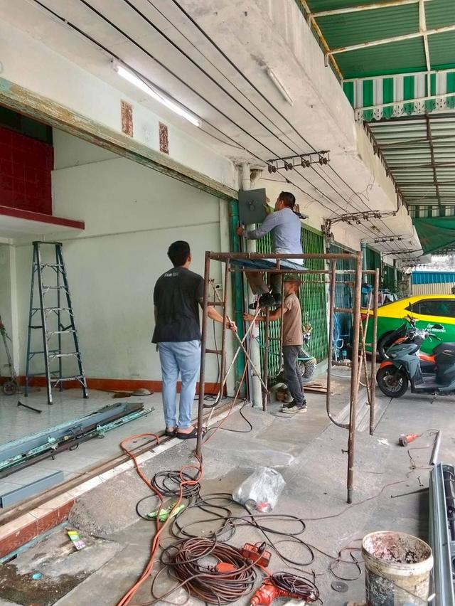 ช่างซ่อมประตูเหล็กงานด่วน รับประกัน5ปี พร้อมรับประกันหลังทำพร้อมรับประกันหลังทำเสร็จถ้าเปิดปิดไม่เบาไม่ลื่นทางช่างไม่คิดค่าบริการ สนใจติด089-7628307 4