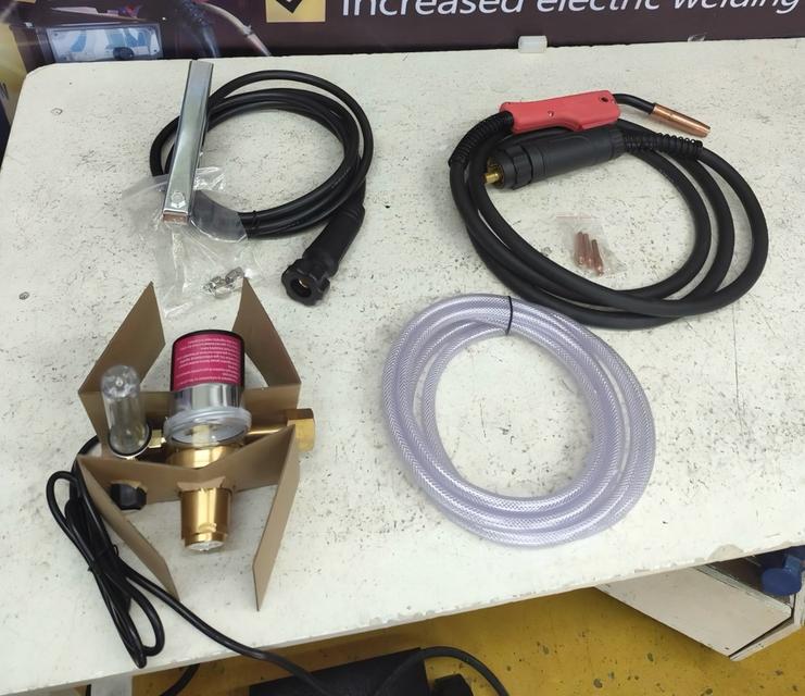 เครื่องเชื่อมMIG250GN ไฟ380V RILON