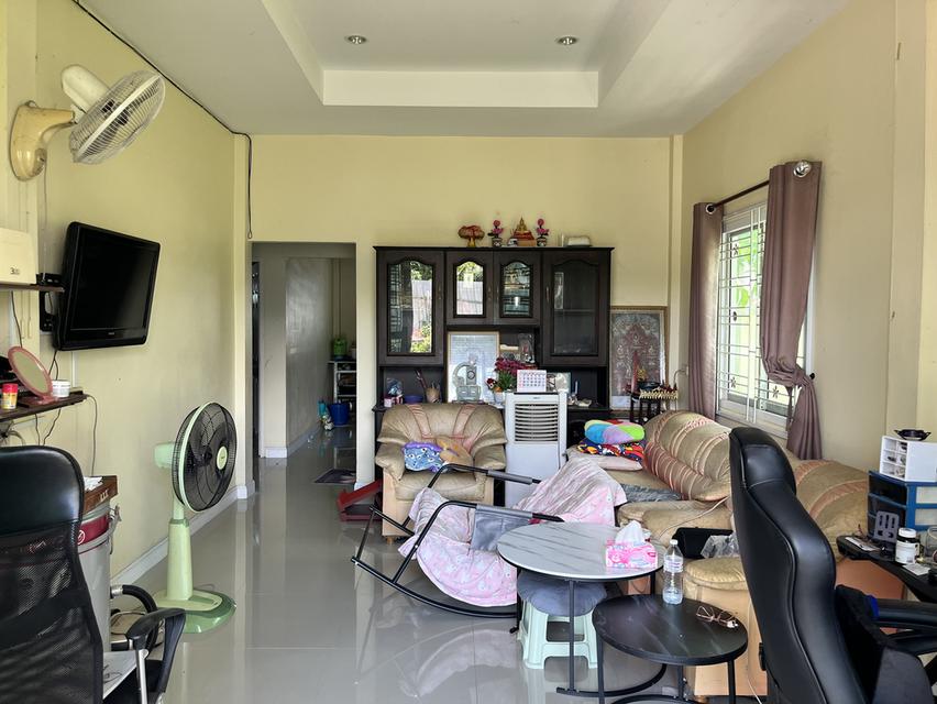 บ้านทาวเฮ้าส์ชั้นเดียว 2ห้อง 2ห้องน้ำ 5