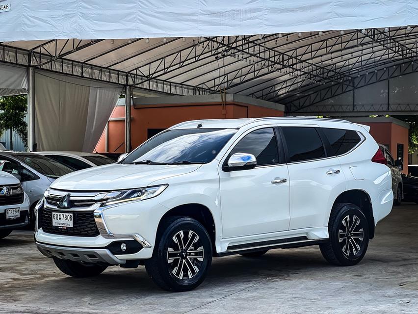 ขาย Mitsubishi Pajero 2.4GT ปี16