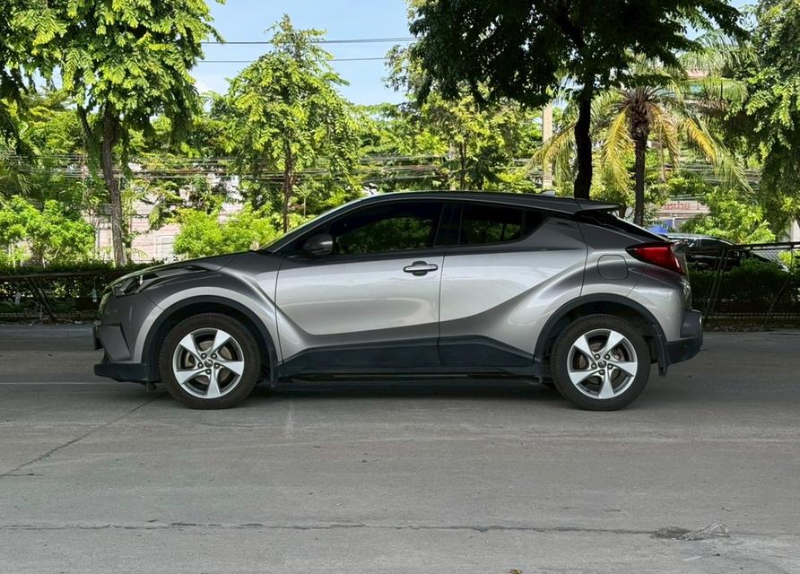Toyota C-HR 1.8 Mid ปี 2018