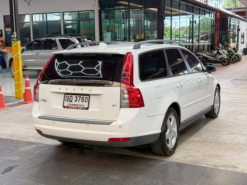 VOLVO V50 2.0 ปี2011 รถบ้านแท้