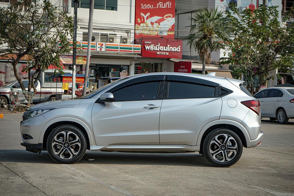 รหัสรถ VKK3558 HONDA HR-V 1.8 E-LIMITED  ปี 2015 18