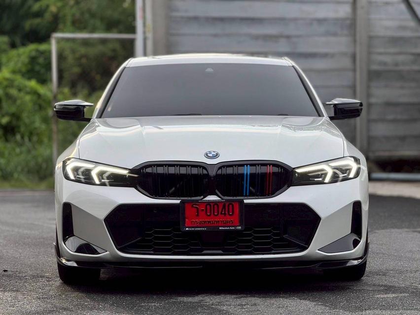 BMW 330e M Sport LCI 2023 รถสภาพป้ายแดง แต่ถูกกว่ากันเป็นล้าน