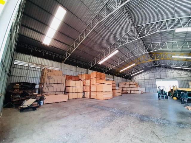 ขาย ให้เช่า โกดัง พร้อมออฟฟิศ ที่ดินเกือบ 5 ไร่ ถนนบางบัวทอง 340 ไทรน้อย นนทบุรี  ใกล้โรงงานไฮเนเก็น โซนสีเขียว ขอรง. ได้ 5