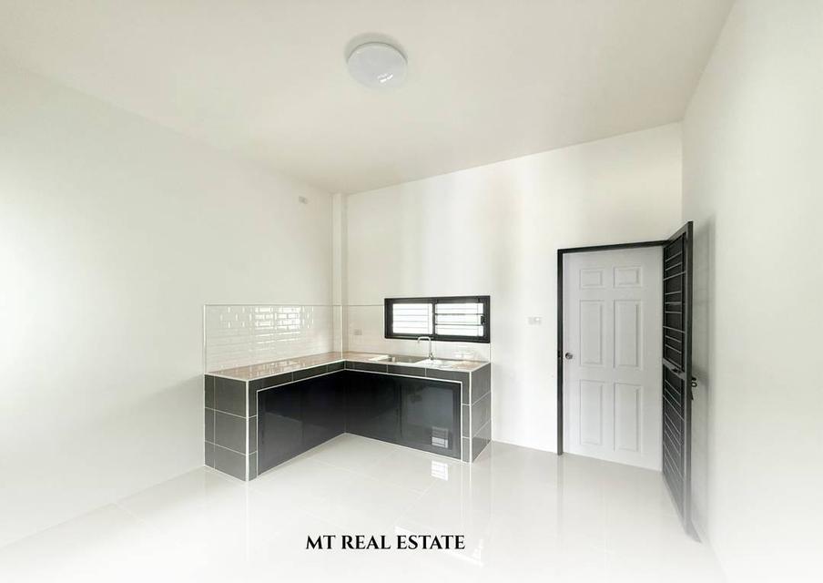 ทาวน์เฮ้าส์/บ้านเดี่ยว 15