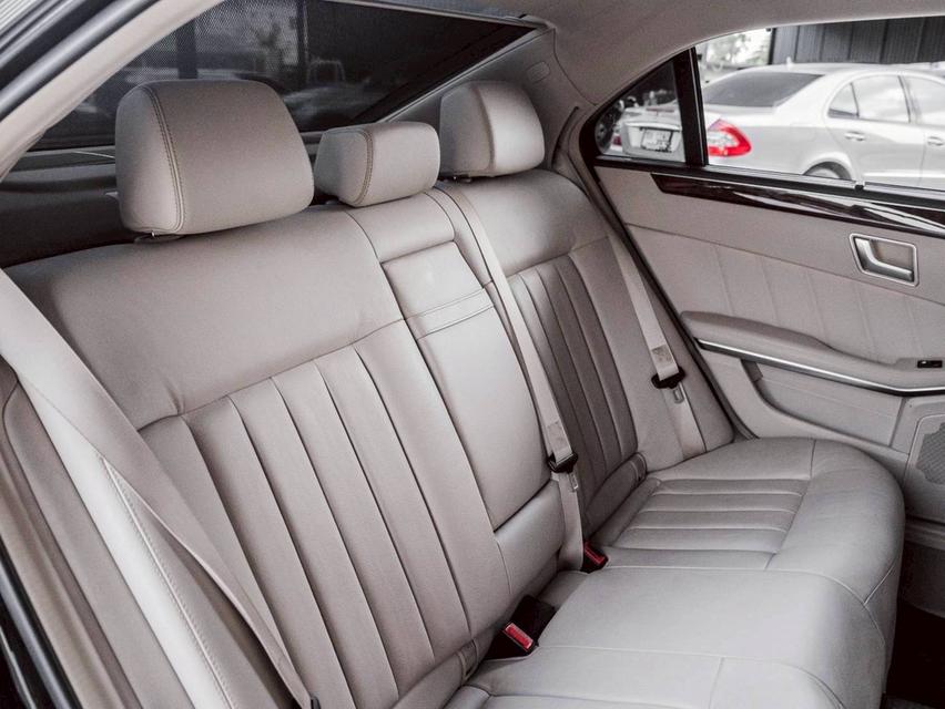 รหัสรถ 67GG0478 #Mercedes Benz E300 Bluetec Hybrid 2014 11
