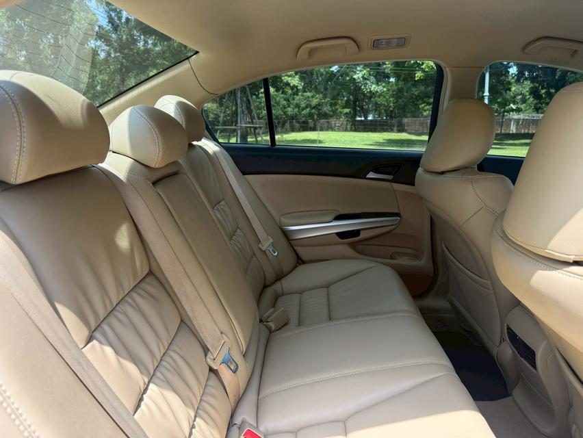 HONDA ACCORD 2.0 E G8 ปี 2010 11