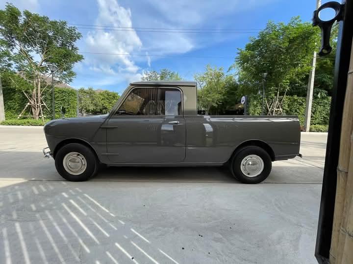 Mini Austin Pick Up 2