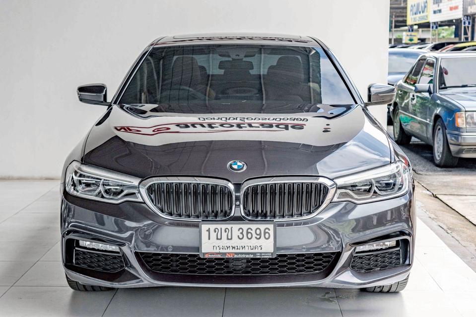 รหัสรถ NP3696 รุ่นรถ : BMW 530e M SPORTปีรถ : 2020 6