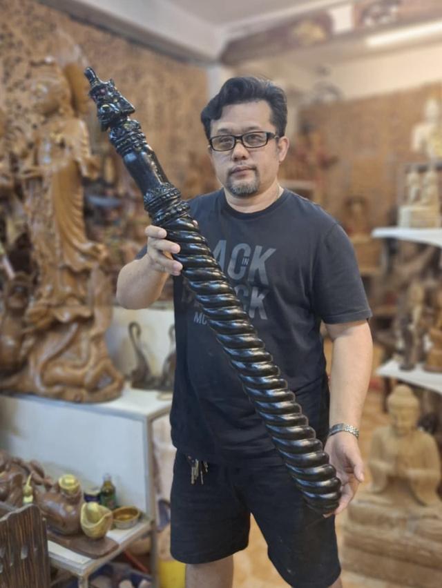 รับแกะสลัก งานไม้สัก รับแกะสลักตามแบบ แกะมือ ช่างล้านนา สล่าแกะสลักไม้ 7