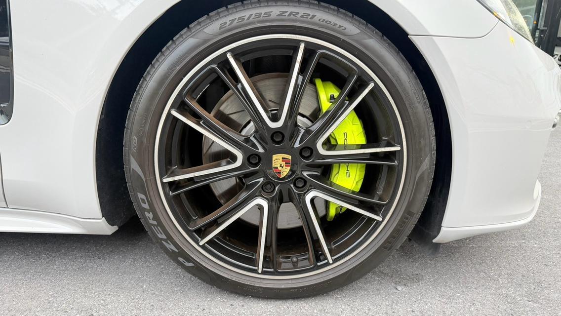 PORSCHE PANAMERA 2.9 E-HYBRID 2019 เป็นตัว 5 ประตู สี Crayon รูปที่ 13