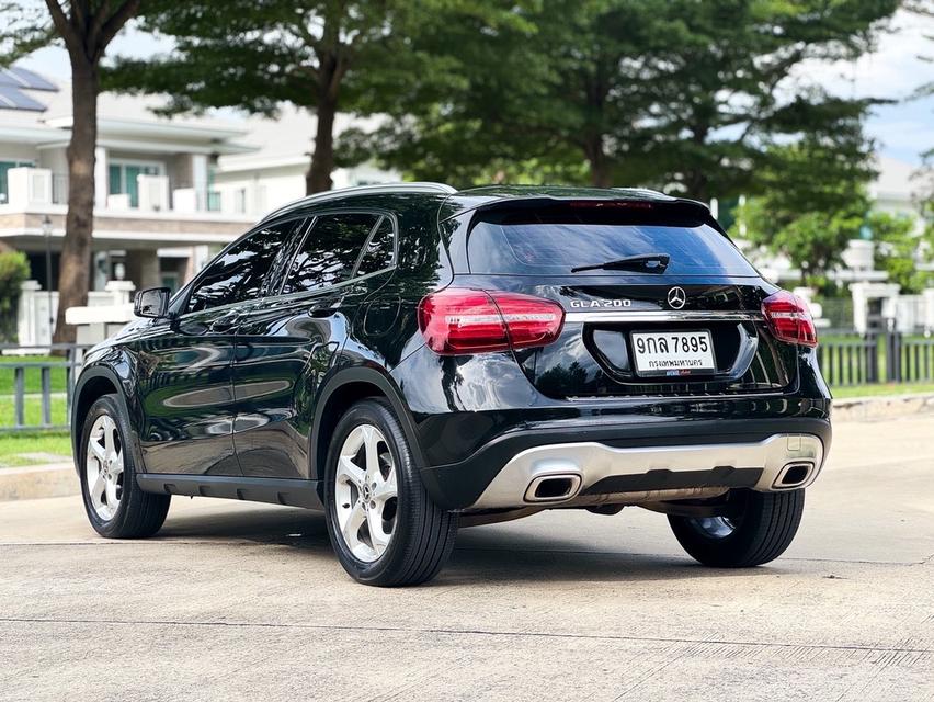 รหัสรถ AVA7995 ✨Mercedes Benz GLA200 Urban ปี 2018 W156 Facelift