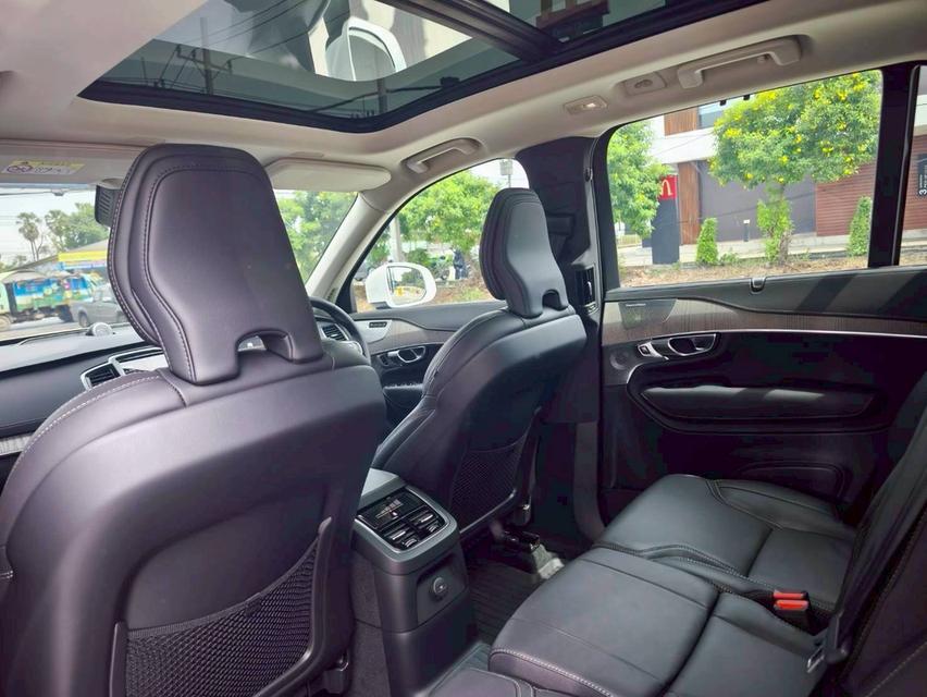 รหัสรถ KPV8 2025 Volvo XC90 Recharge AWD Inscription Plug-in Hybrid สีขาว เลขไมล์ 706 KM 8
