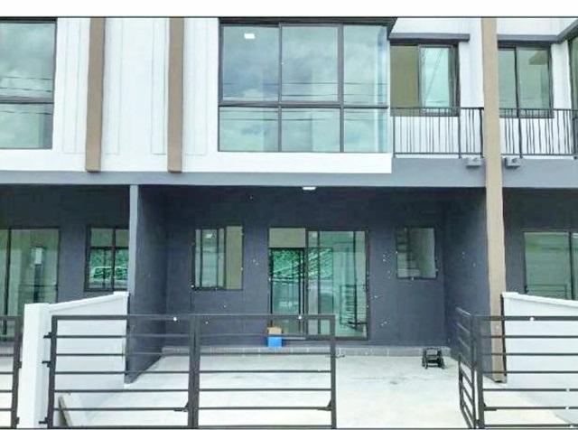 เซ็นทรัล เวสต์เกต 3กม. MRTคลองบางไผ่ 2.2 กม. ทาวน์โฮม 2 ชั้น พร้อมเฟอร์ฯ 2 นอน 3 น้ำ 18 ตร.วา. รัตนาธิเบศร์-บางใหญ่ เสาธ 1