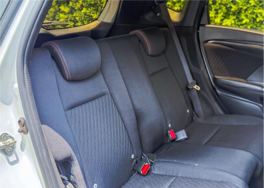 Honda Jazz Gk RS ปี 2019  13